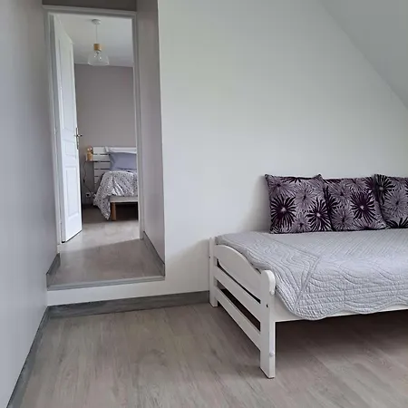 Bed & Breakfast Le Clos Des Pensees, Avec Jardin, Proche Etretat 3*