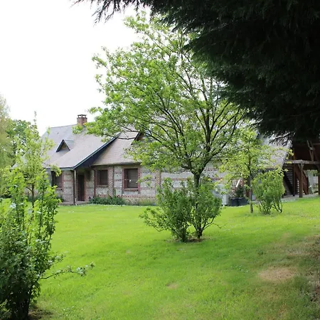 Bed & Breakfast Le Clos Des Pensees, Avec Jardin, Proche Etretat